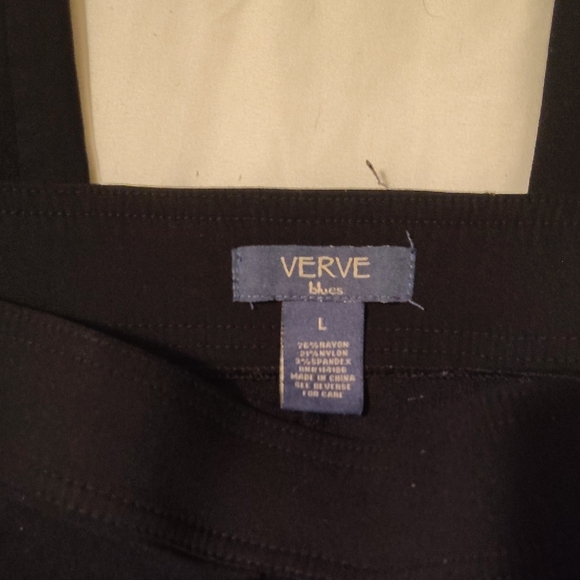 Elegant Black Women's Pants - Picture 3 of 5